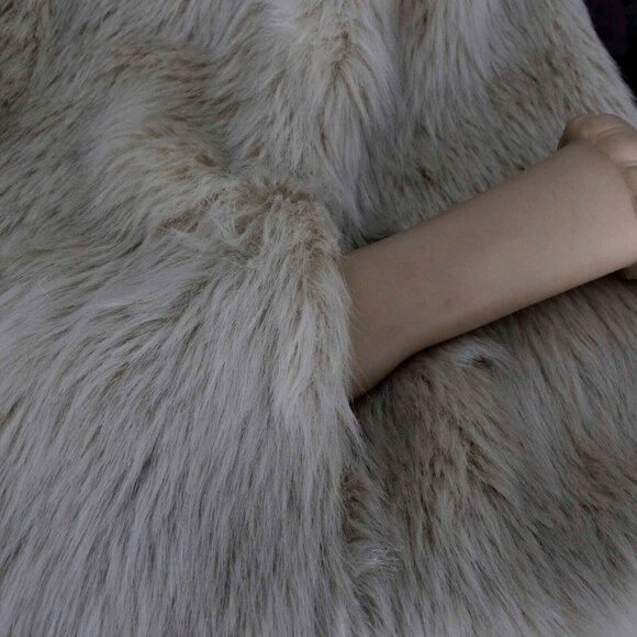 Milly $325 Sz S Cream Tan Faux Fox Mink Fur Pink Lined Vest - Picture 3 of 7